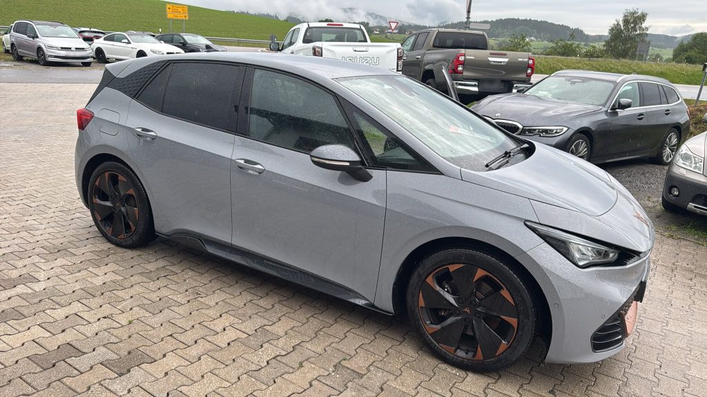 05.2022 Cupra Born