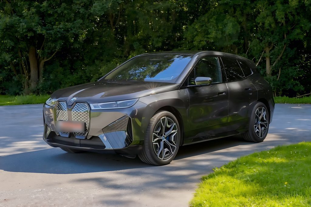 06.2022 BMW iX 40 xDrive Sport