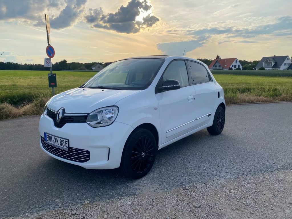 06.2022 Renault Twingo