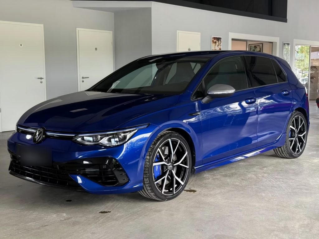 11.2023 Volkswagen Golf VIII R-Line