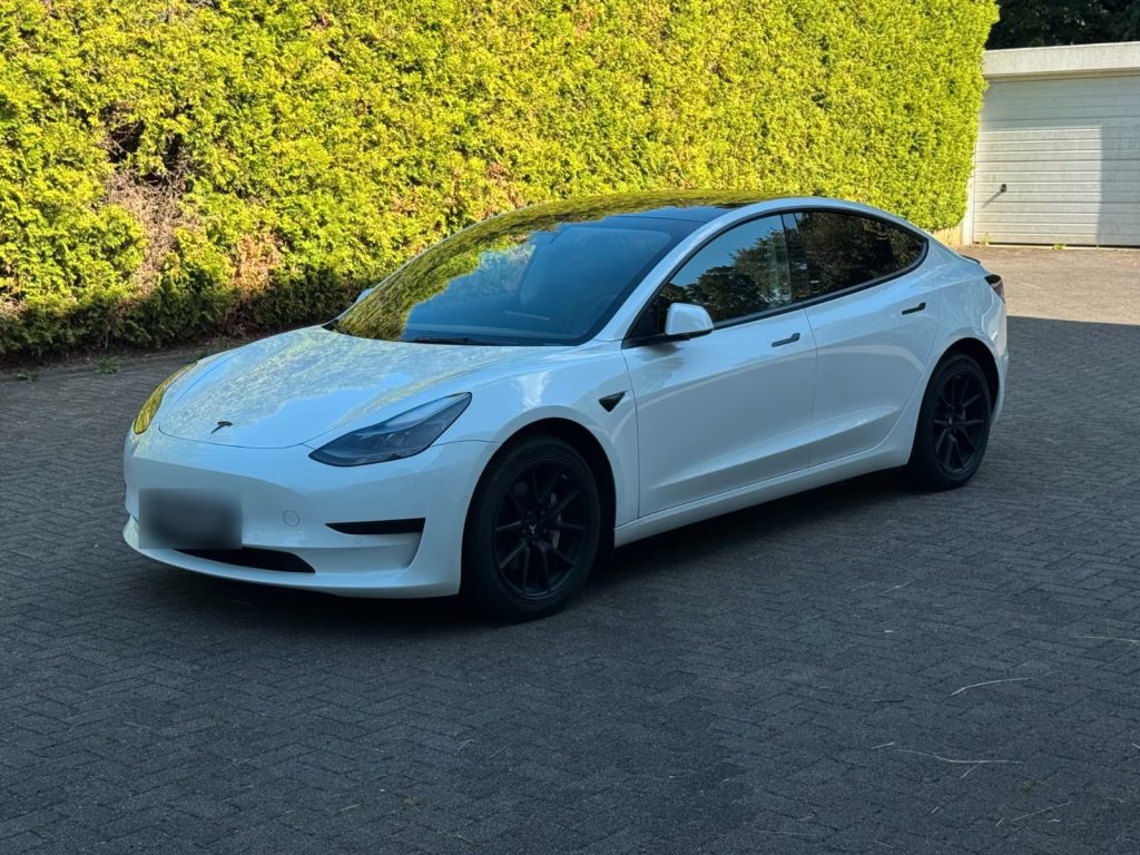 02.2022 Tesla Model 3 RANGE PLUS LFP