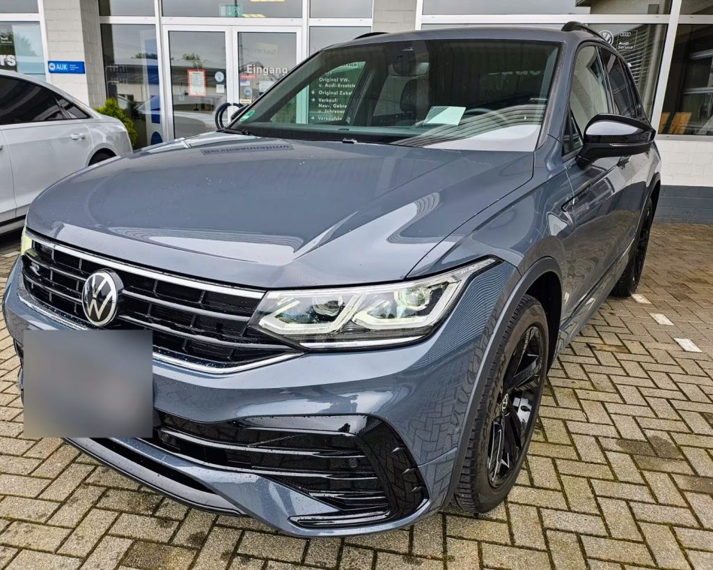 06.2021 Volkswagen Tiguan R-Line 4M Black Style AHK