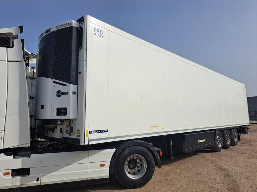 02.2018  Krone SD curtain side semi