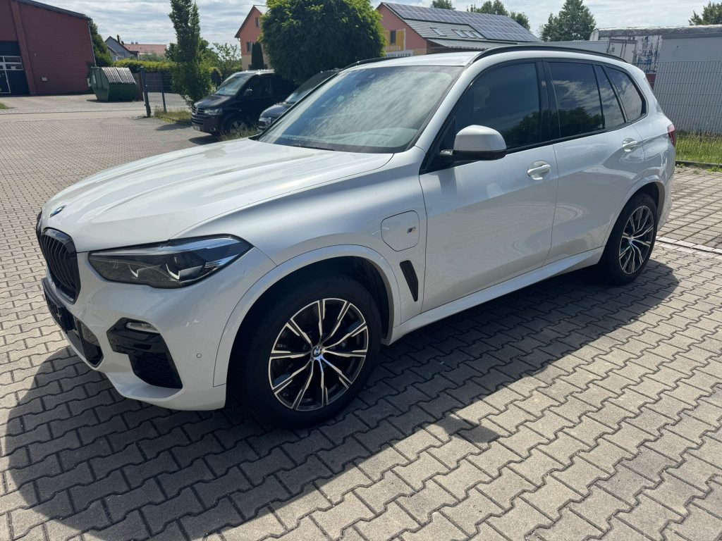 11.2020 BMW X5 xDrive 45 e M Sportpack 360° LED