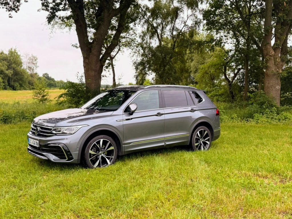 12.2021 Volkswagen Tiguan Allspace R-Line 4Motion HuD H&K