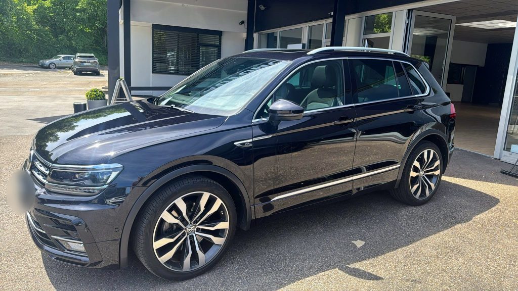 11.2019 Volkswagen Tiguan Highline 2.0 TSI 4Motion R-Line DSG