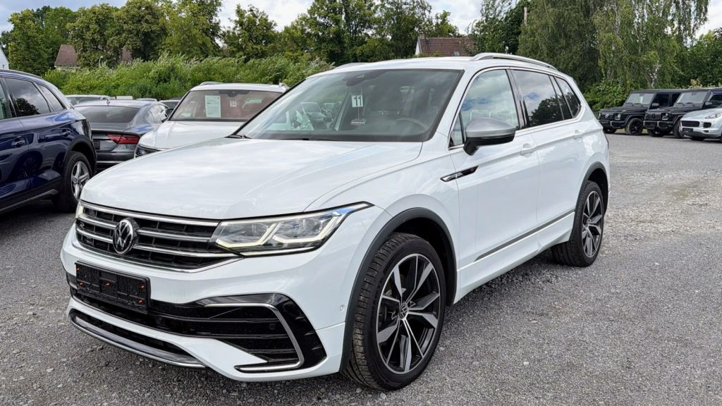 12.2022 Volkswagen Tiguan Allspace R-Line 4M 7 Seats