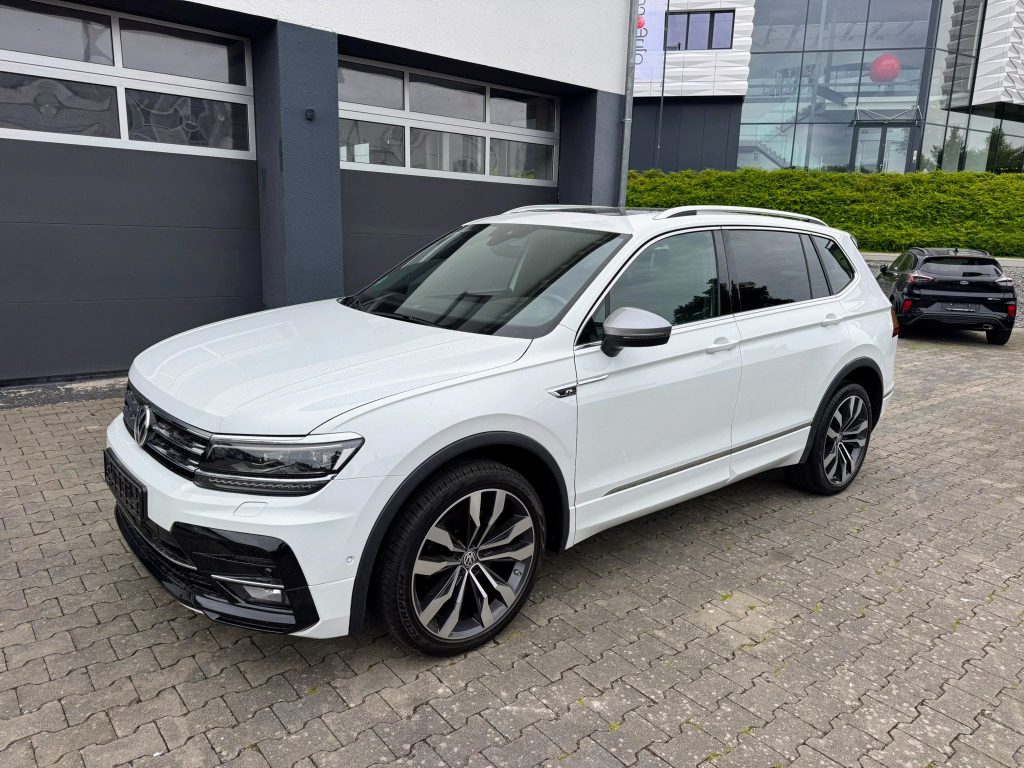 09.2018 Volkswagen Tiguan Allspace Highline 4M R-LINE LED VIRTUAL