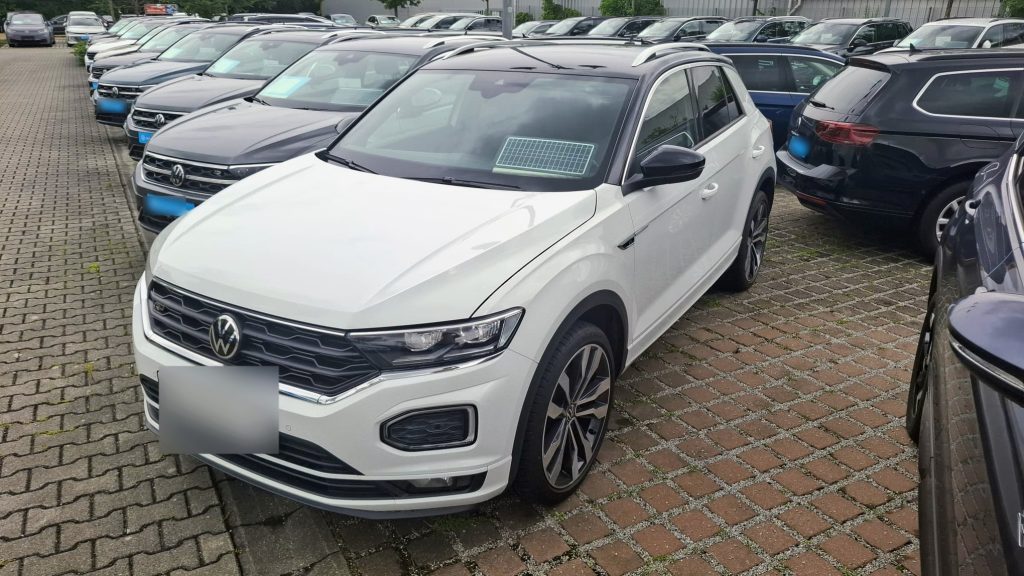 10.2020 Volkswagen T-Roc Sport 2.0 TDI DSG R-Line