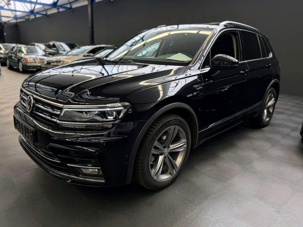 02.2018 Volkswagen Tiguan R-Line DSG 4M Virtual Pano