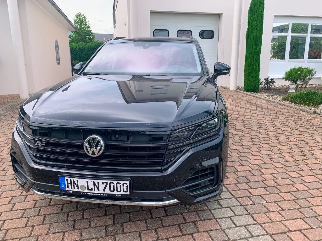 02.2020 Volkswagen Touareg 3.0 TDI 4MOTION R-LINE BLACK STYLE