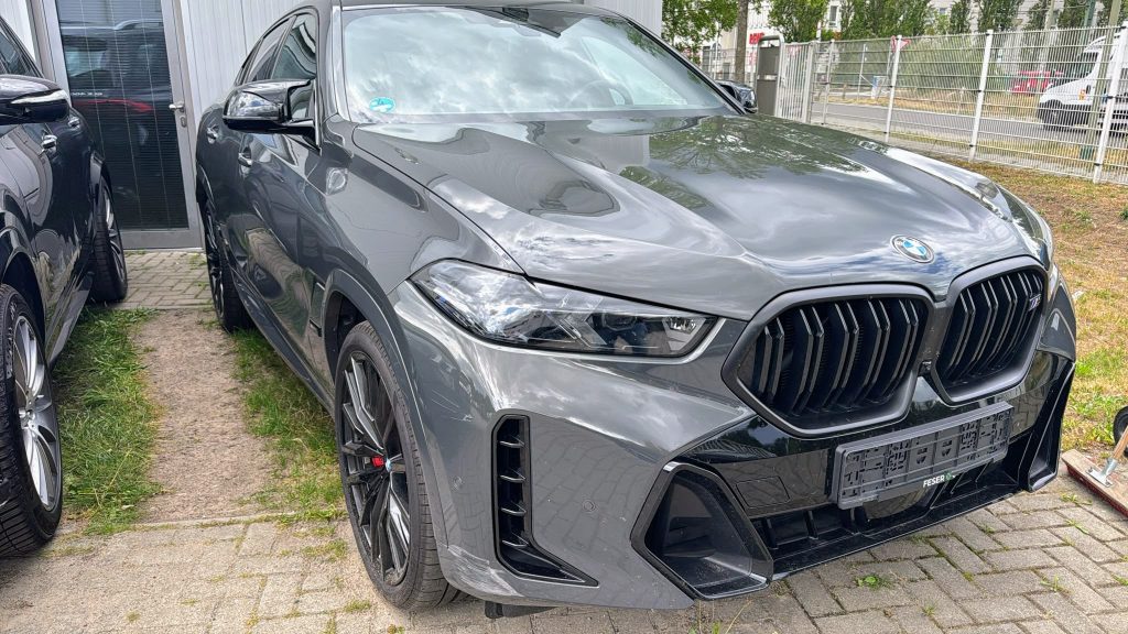 02.2025 BMW X6 M60 xDrive
