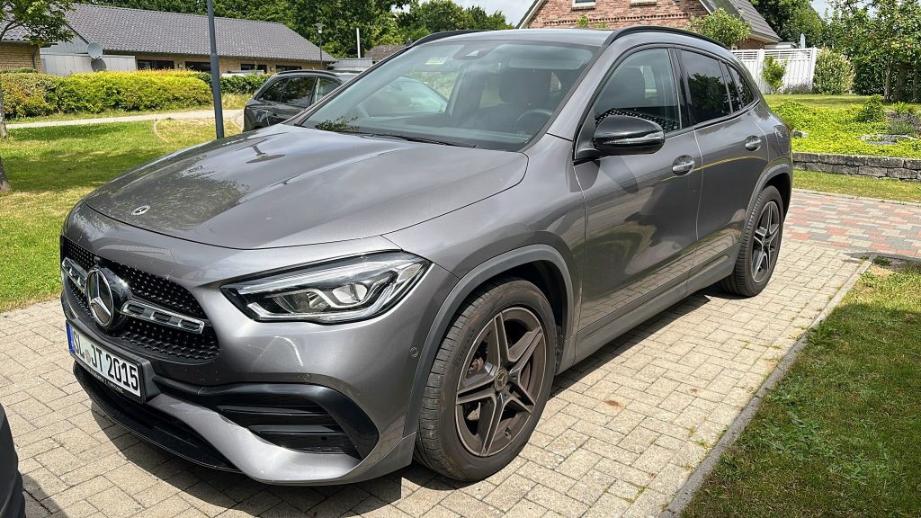 08.2020 Mercedes-Benz GLA 200 DCT AMG