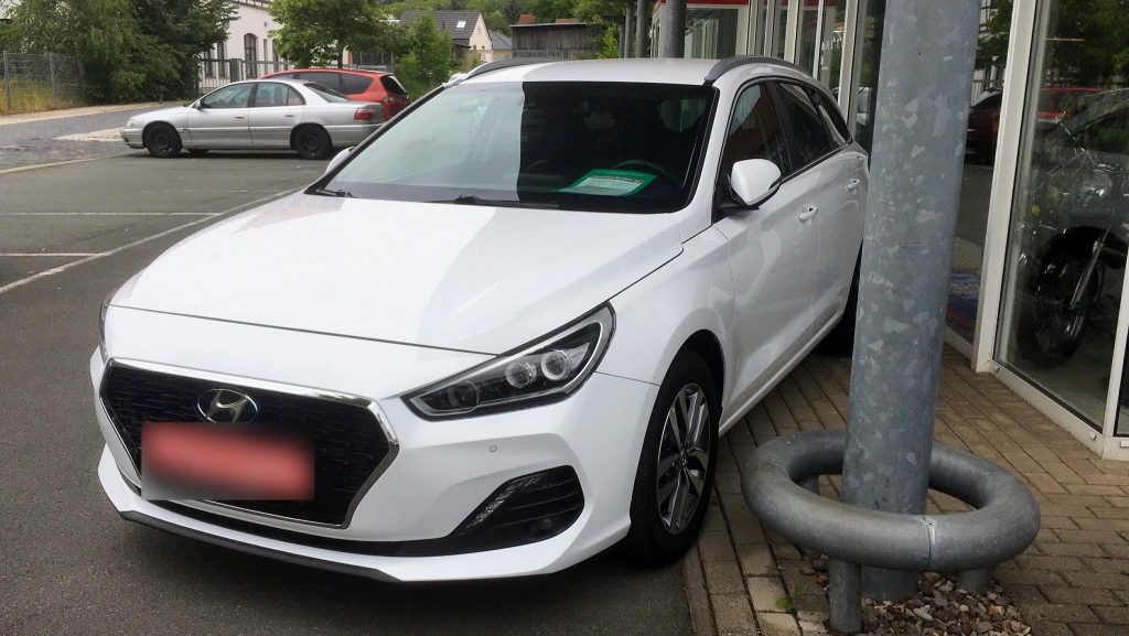 09.2019 Hyundai i30 CW PREMIUM