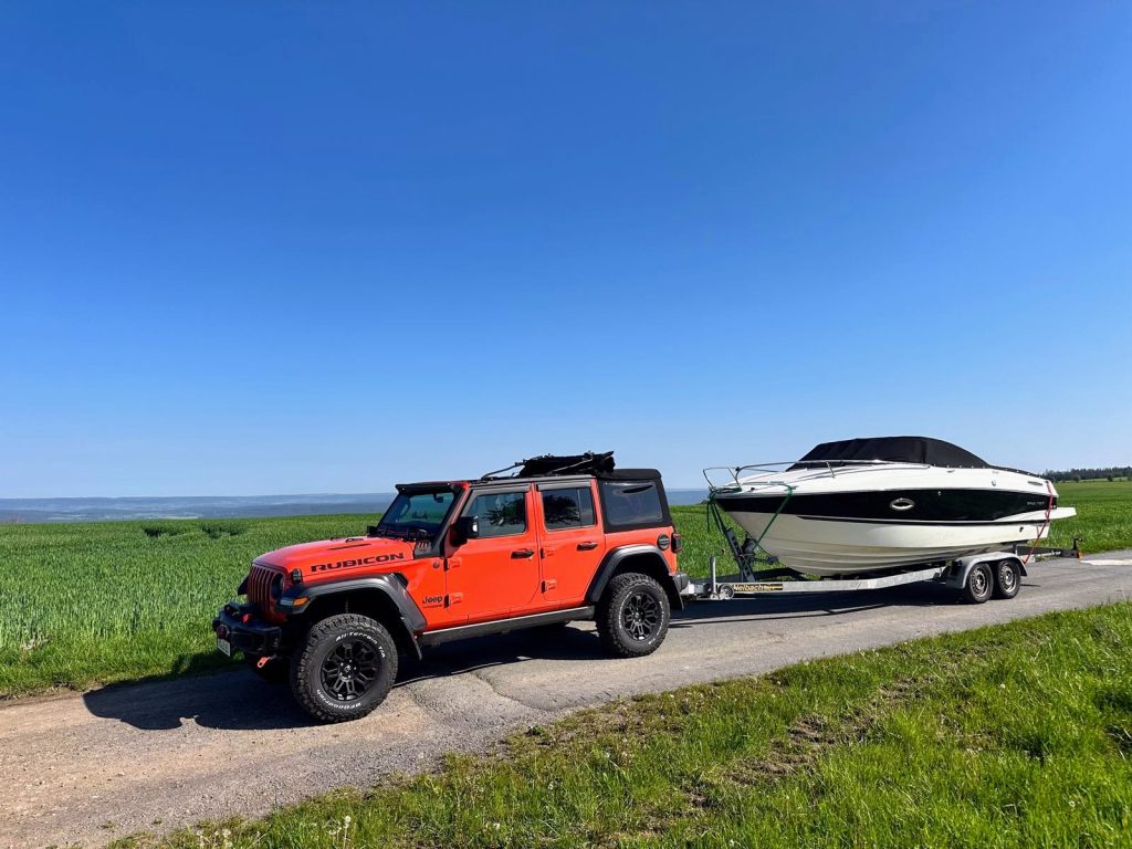 03.2019 Jeep Wrangler Unlimited Rubicon Dual