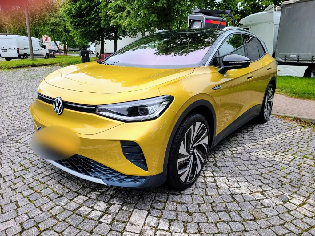 07.2021 Volkswagen ID.4 Pano HUD AHK