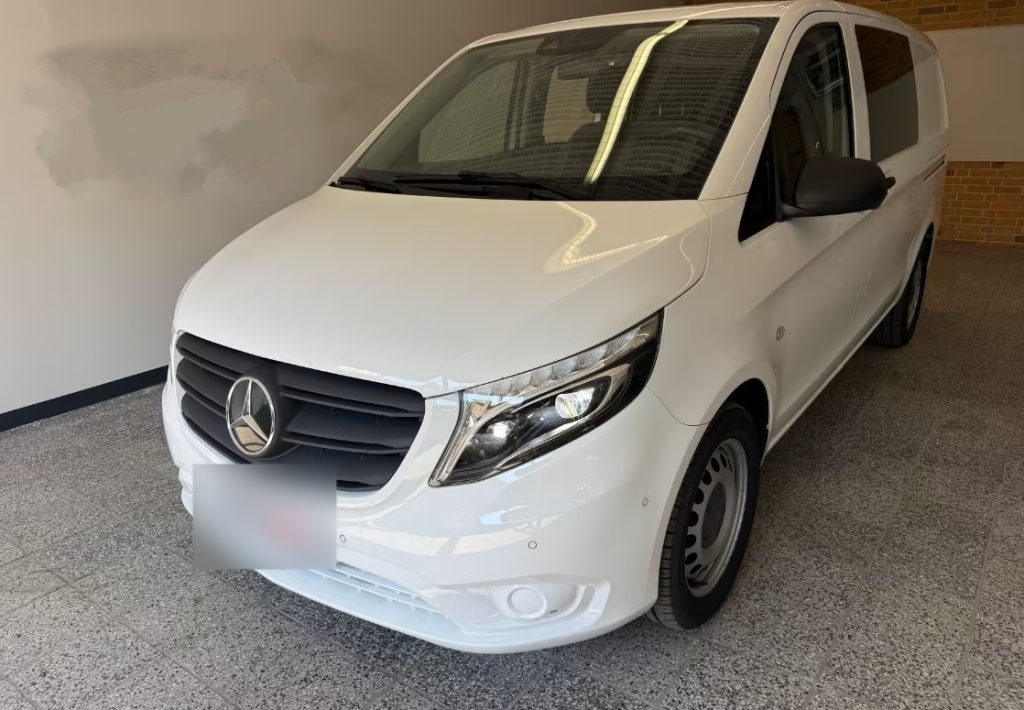 06.2022 Mercedes-Benz Vito Mixto 119 CDI