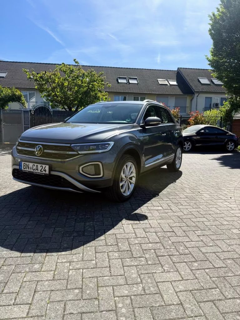 11.2022 Volkswagen T-Roc 2.0 TDI SCR DSG