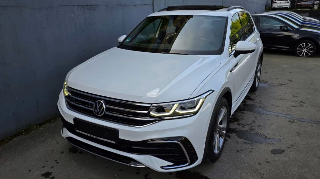 02.2021 Volkswagen Tiguan 1.5 TSI DSG R-Line Pano