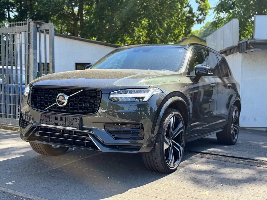 12.2020 Volvo XC90 Recharge R-Design Expression 7 Seats
