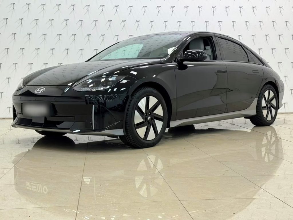 10.2024 Hyundai IONIQ 6 4WD Uniq