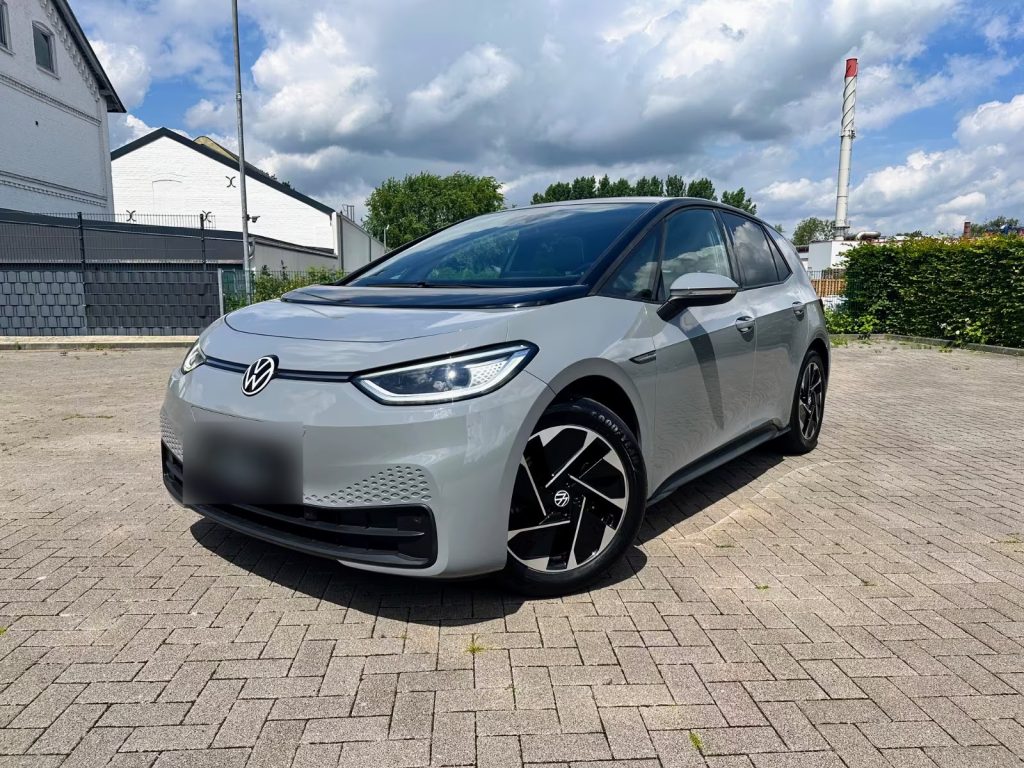 12.2020 Volkswagen ID.3 Pro Perform Tech MATRIX