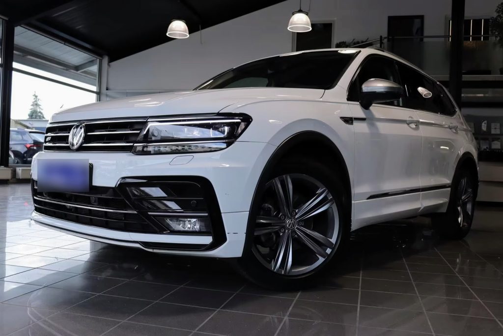 01.2021 Volkswagen Tiguan Allspace 1.5 TSI Highline  R-LINE
