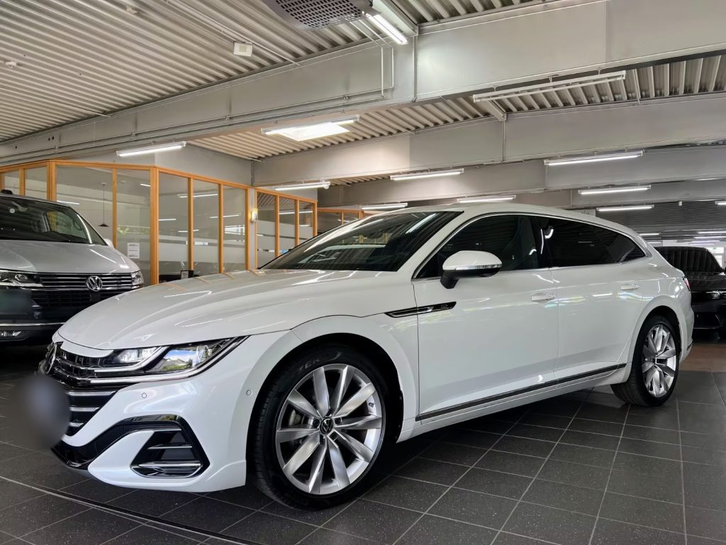 03.2021 Volkswagen Arteon Shooting Brake R-Line eHybrid SUPER