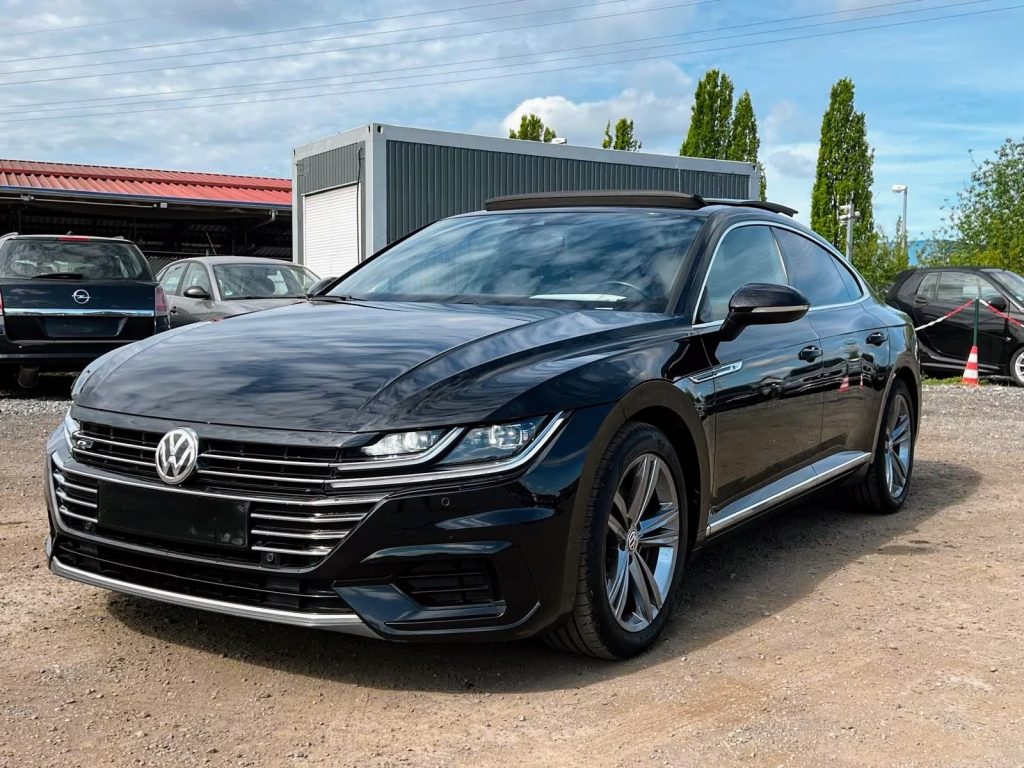 08.2020 Volkswagen Arteon 2.0 DSG R-Line PANO