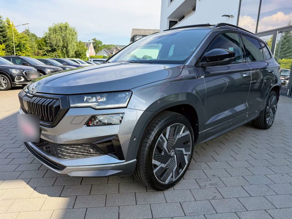 12.2022 Skoda Karoq 2.0 TSI  Sportline 4×4 DSG
