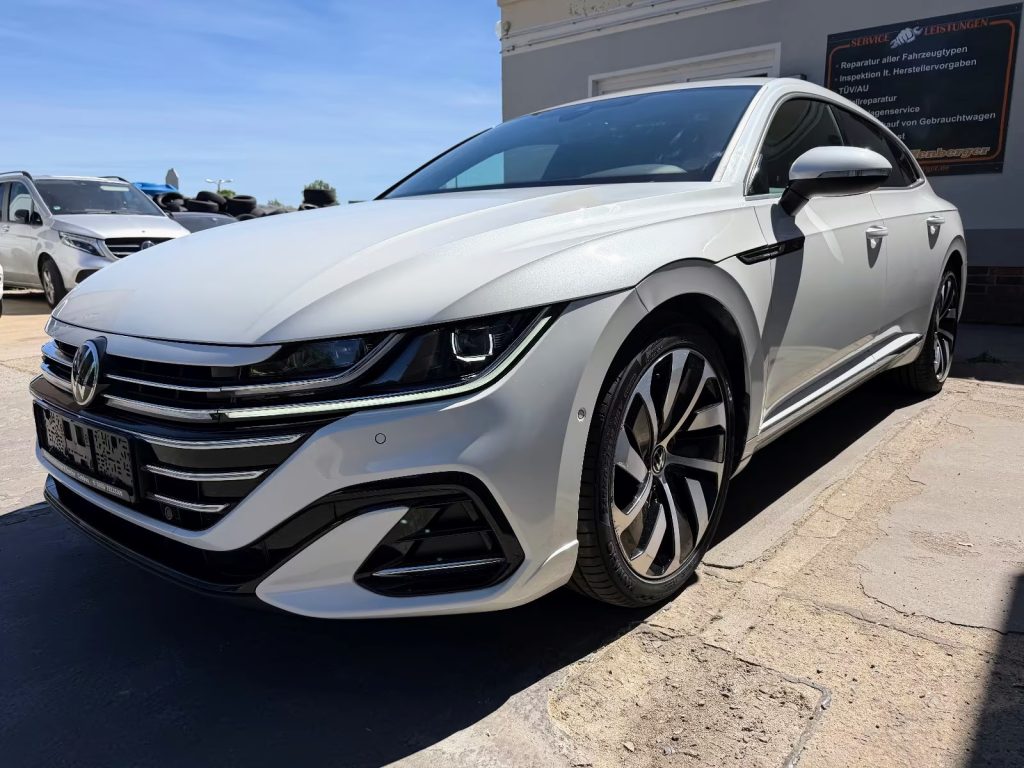 12.2022 Volkswagen Arteon Shooting Brake R-Line